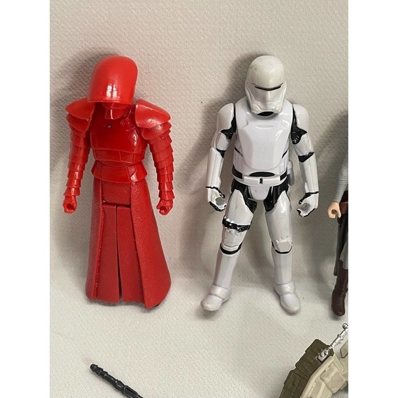 Star Wars 3.5in Action Figure Lot of 4- 2016 Jyn Erso, Rey, Trooper, Praetorian - Picture 2 of 6